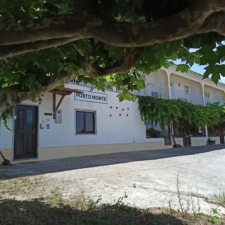 Porto Monte Bed & Breakfast 3*